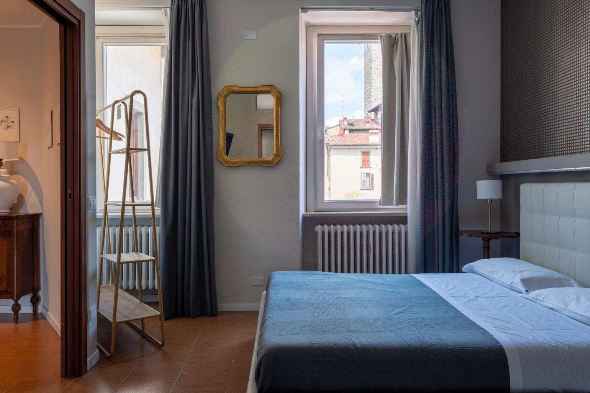 Hotel Casa Di Sofia Citta Alta Bergamo Exterior foto