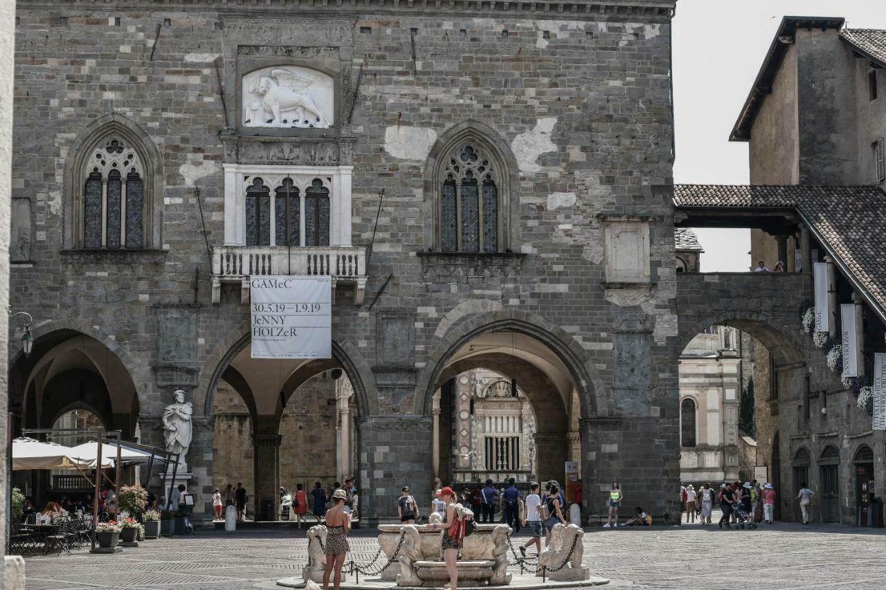 Hotel Casa Di Sofia Citta Alta Bergamo Exterior foto